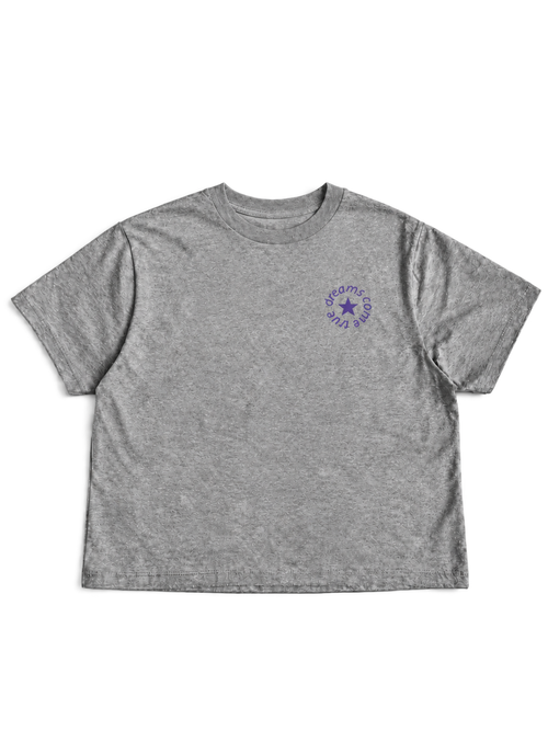 MORE AMORE Boxy T-Shirt Heather Grey mit kleinem Purple Frontprint – offene Vorderansicht