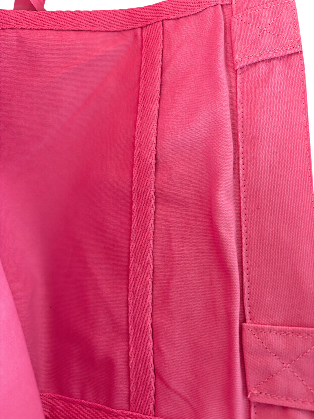 MORE AMORE Mid Tote Bag Bubble Pink Mint – Innentasche und verstärkte Henkel freigestellt